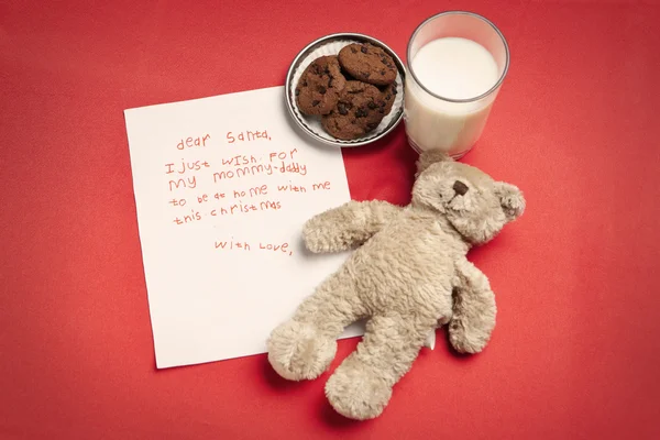 孤独的孩子的圣诞愿望信 — 图库照片