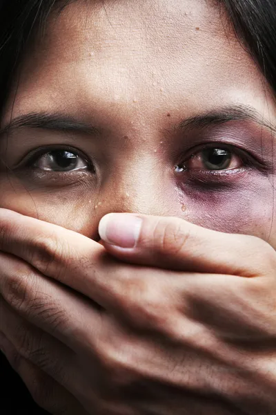 Woman being kidnapped and abused — Stock Photo, Image
