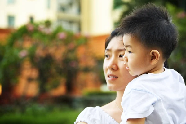 Mother and son waiting father to come home — Stock Photo, Image