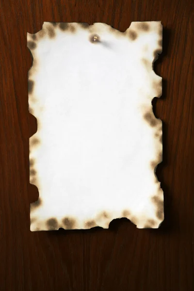 Grunge papir på træplade - Stock-foto