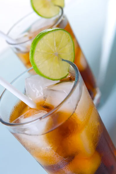 Two glass of soft drinks — Stock Photo, Image
