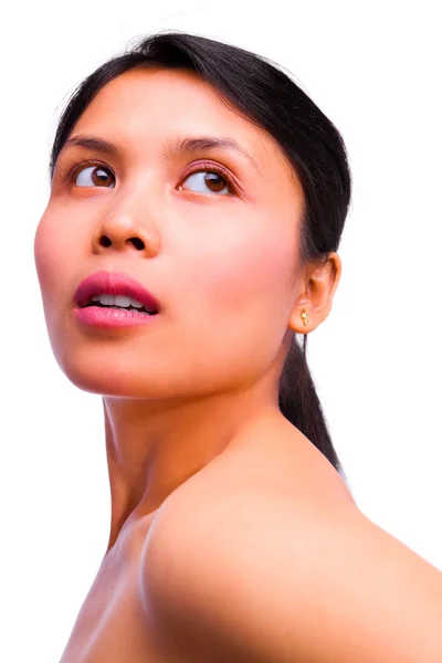 Junge schöne asiatische Frau posiert — Stockfoto