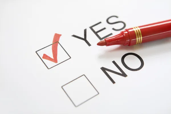Decisão entre sim e não — Fotografia de Stock