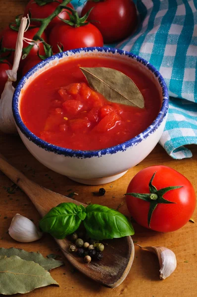 Традиционный томатный соус — стоковое фото