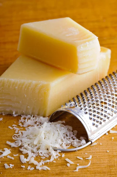 Італійський сир твердий — стокове фото