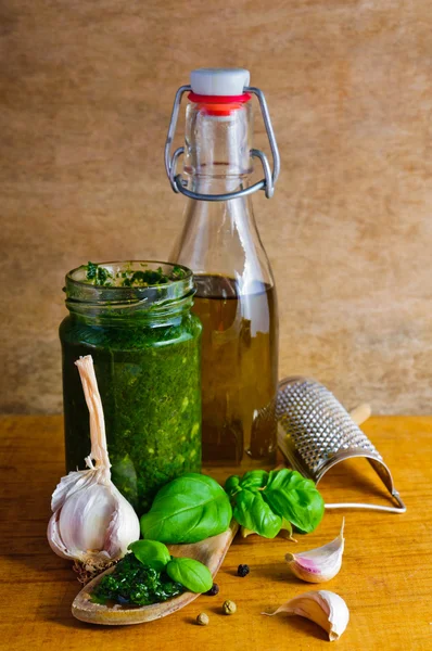 Pesto bazyliowym włoski — Zdjęcie stockowe