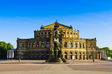 Semperoper Dresden clipart