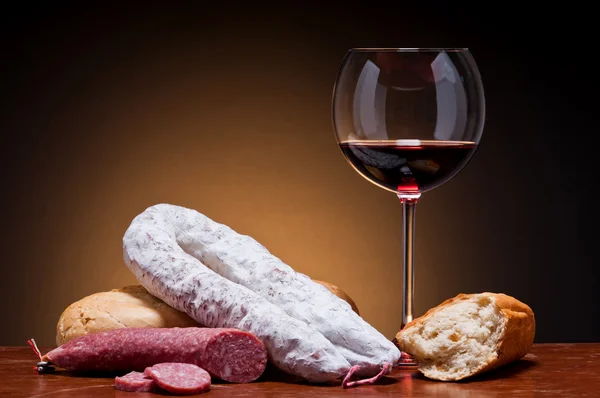 stock image Traditional sausages and wine