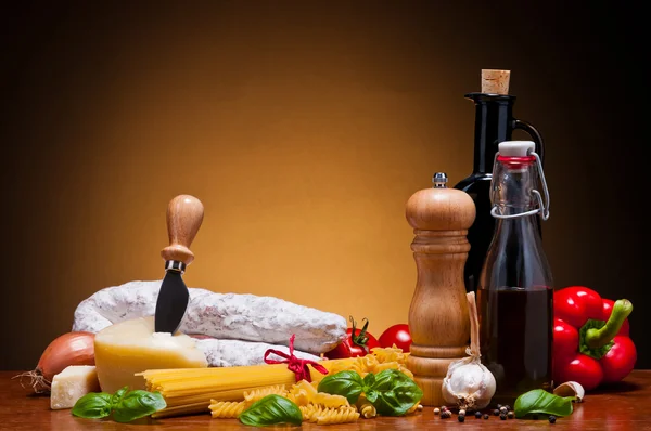 Składniki kuchni włoskiej — Zdjęcie stockowe