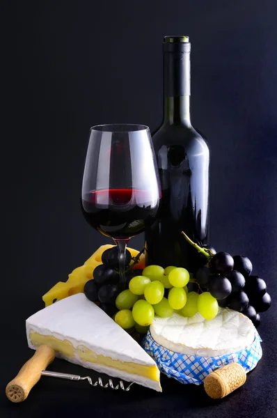 프랑스 치즈와 와인 — 스톡 사진