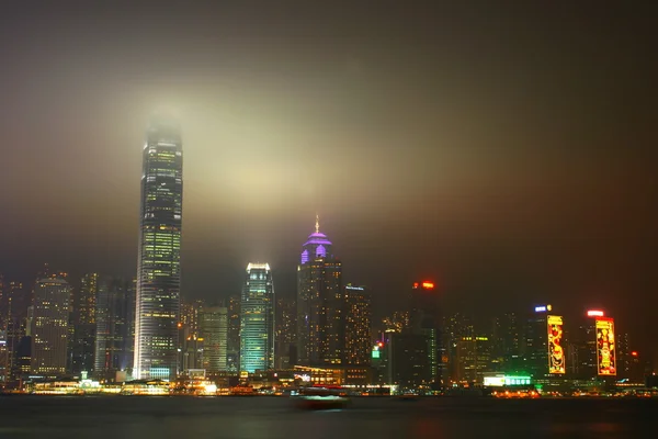 Symfoni av lampor på victoria harbour, hong kong — Stockfoto