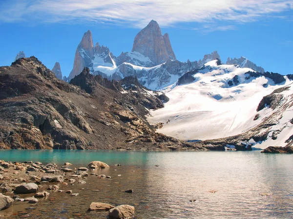 Berglandschap met mt. fitz roy in Patagonië, Zuid-Amerika — Stockfoto