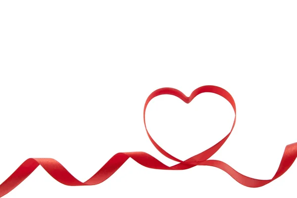 Piros szalag jelen ajándék szív elszigetelt — Stock Fotó