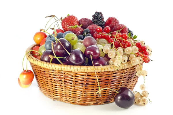 琳琅满目的新鲜浆果和水果背景 — 图库照片