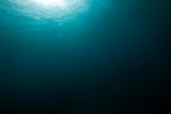 Океан и солнце — стоковое фото