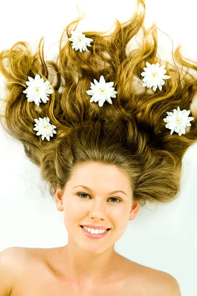 Vlasy s květinami — Stock fotografie