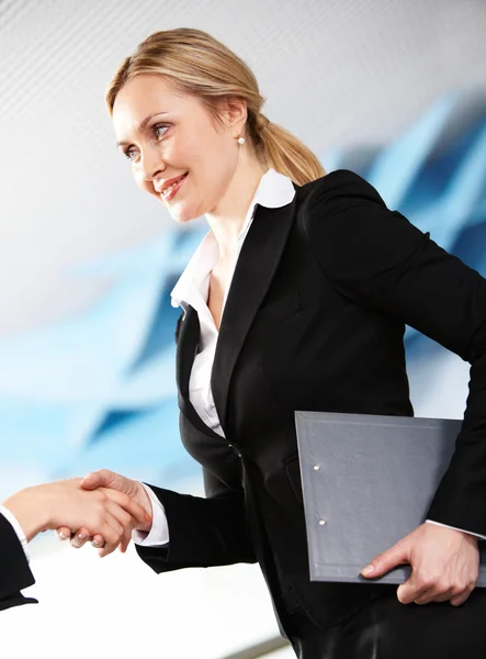 Striking business deal — Stock Photo, Image