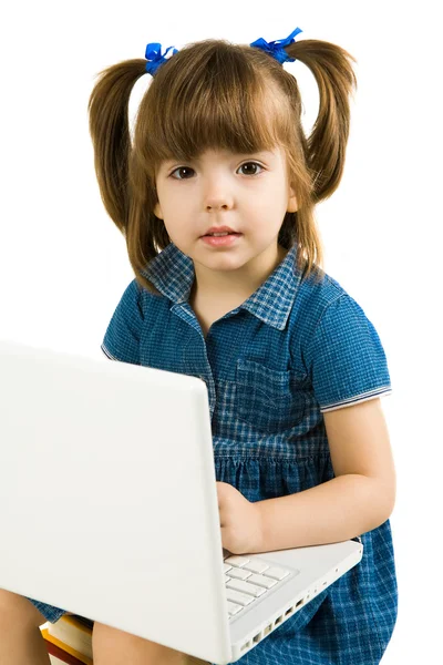 有手提电脑的女孩 — 图库照片