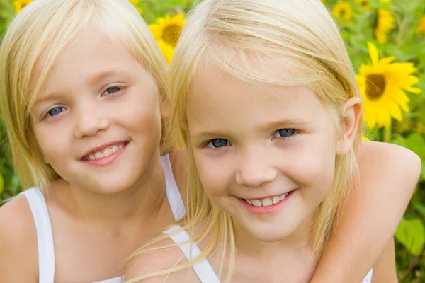 Sestry-dvojčata — Stock fotografie