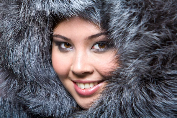Face in furs — Stock Photo, Image
