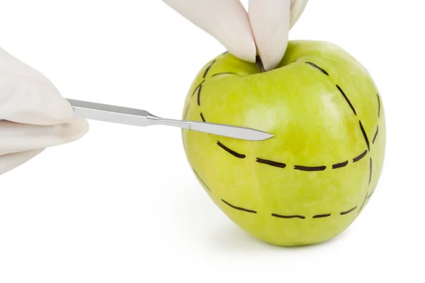 Cutting apple — Stock Photo, Image