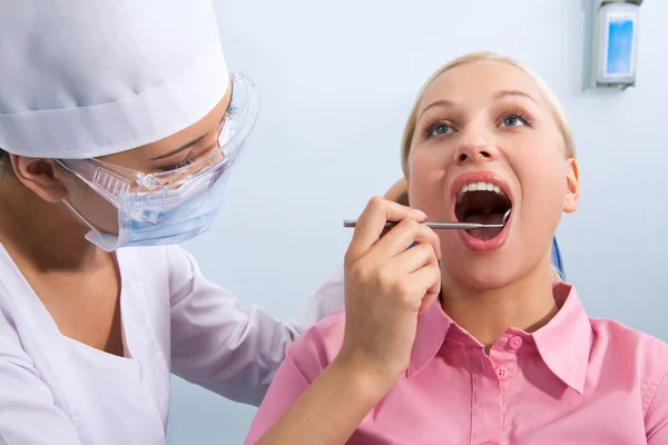 Diş kontrolü — Stok fotoğraf