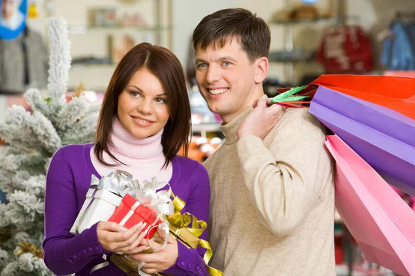 Shopping couple — Stock Photo, Image