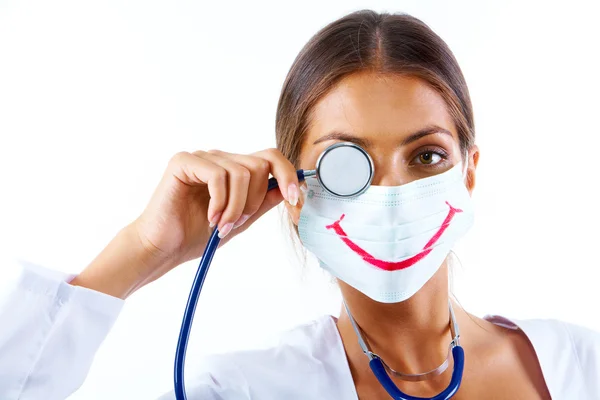 Медсестра с большой улыбкой — стоковое фото