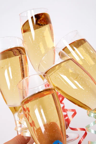 Sakiewkach brzęczały szampanów — Zdjęcie stockowe