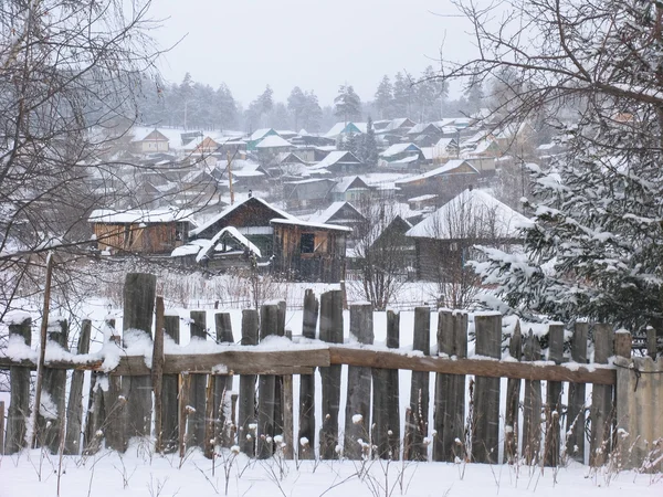 Зима в деревне — стоковое фото