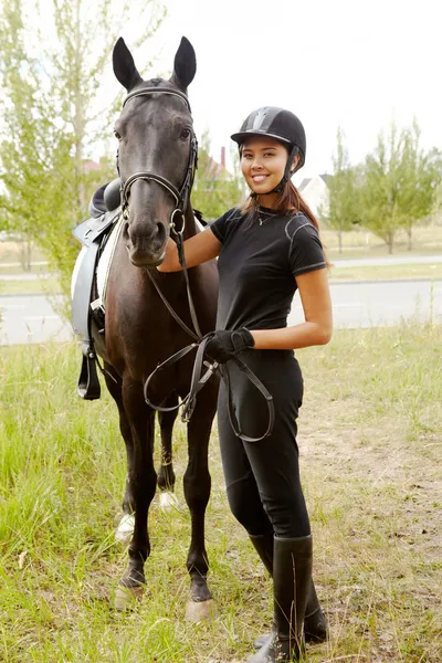 Jockey com cavalo — Fotografia de Stock