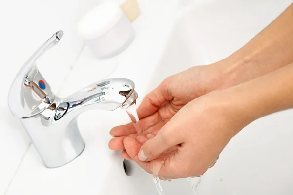 Lavar as mãos — Fotografia de Stock