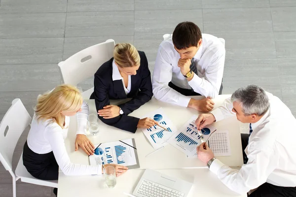 Business team discussion — Stock Photo, Image