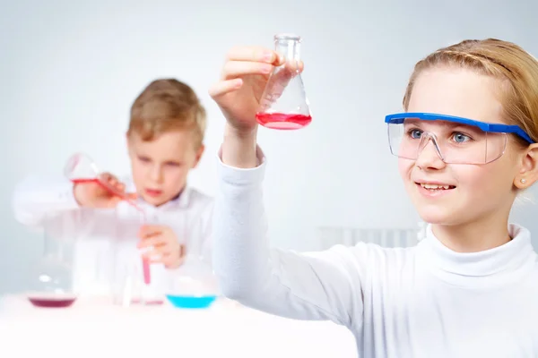 Young chemist — Stock Photo, Image