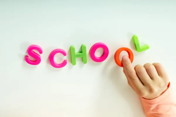 Hand making word "school" — Stock Photo, Image