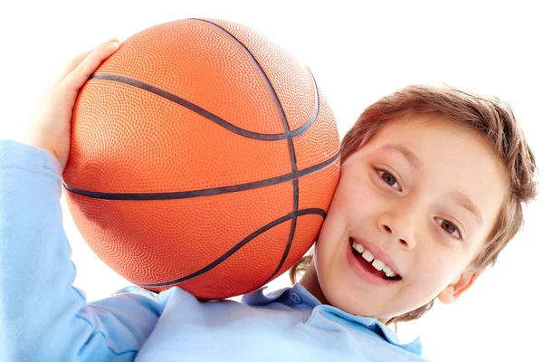 Joven jugador de baloncesto — Foto de Stock
