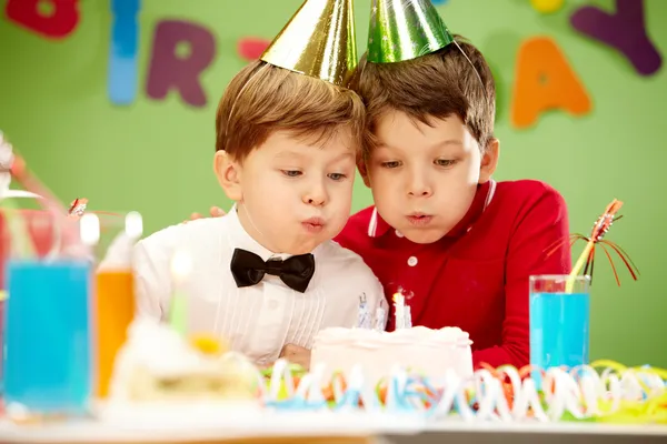 Celebración de cumpleaños — Foto de Stock