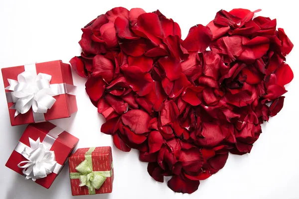 Heart and gifts — Stock Photo, Image