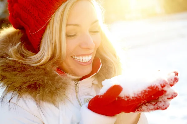 Girl with snow — Stock Photo, Image