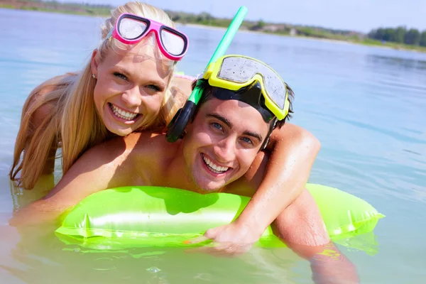 Couple in water — Stock Photo, Image