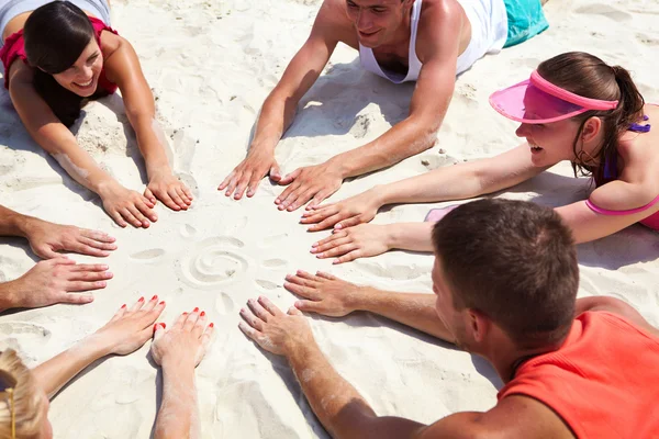 Circle on the sand — Stock Photo, Image
