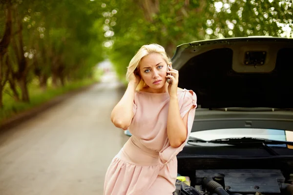 Problem with car — Stock Photo, Image
