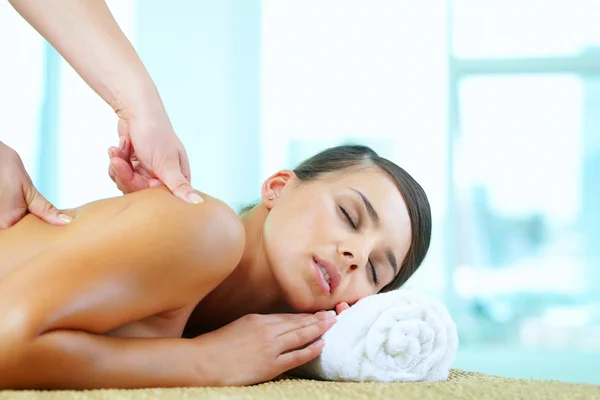 Tijdens de massage — Stockfoto