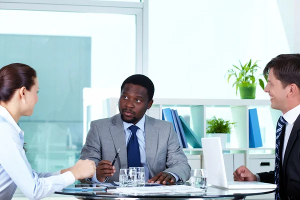 Business team at meeting — Stock Photo, Image