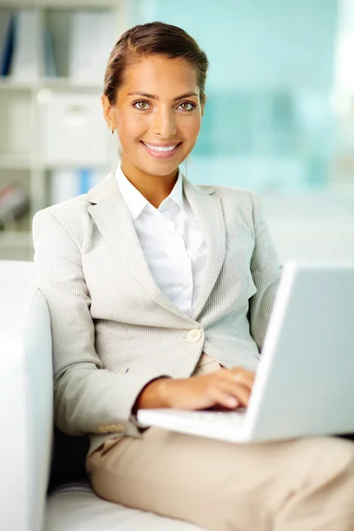 Female in office — Stock Photo, Image