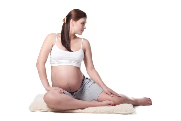 Mujer embarazada fitness — Foto de Stock