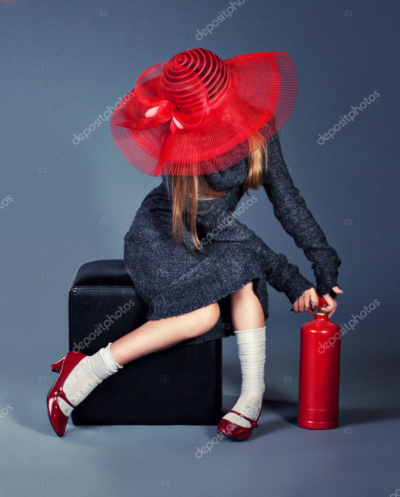 https://static9.depositphotos.com/1594610/1214/i/950/depositphotos_12149606-stock-photo-fashion-girl-with-fire-extinguisher.jpg