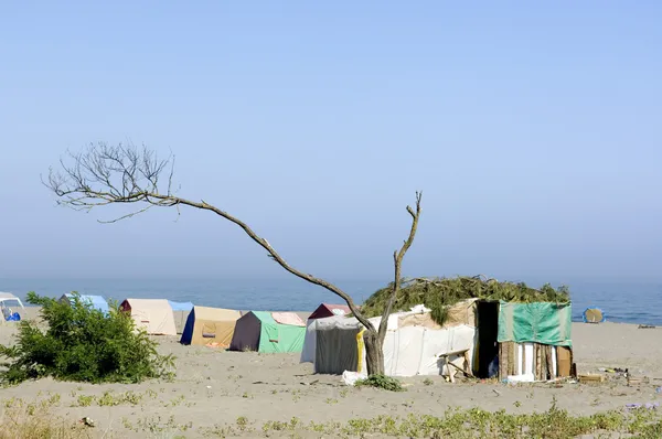 Biedny obóz na plaży — Zdjęcie stockowe