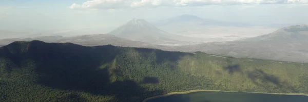 Вид с воздуха на африканский ландшафт — стоковое фото