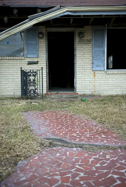 Destructed House después del huracán Katrina, Nueva Orleans, Louisiana —  Fotos de Stock